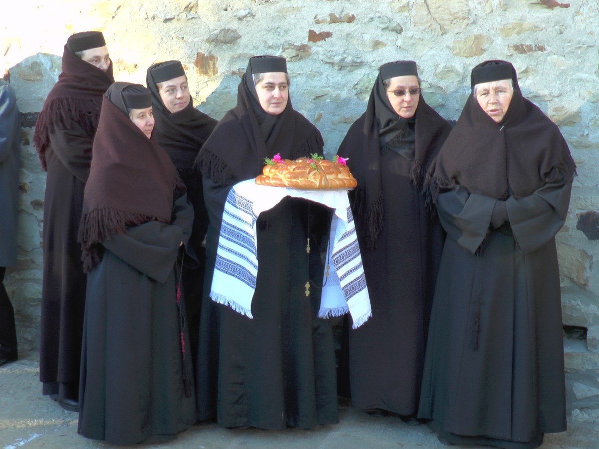 Sfântul Daniil Sihastrul, prăznuit la Mănăstirea Voroneţ