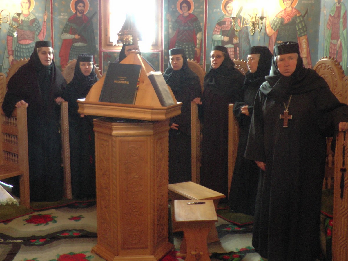 Sfântul Daniil Sihastrul, prăznuit la Mănăstirea Voroneţ