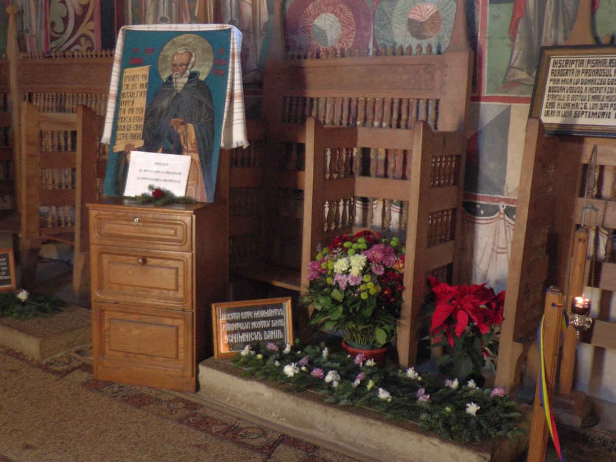 Sfântul Daniil Sihastrul, prăznuit la Mănăstirea Voroneţ