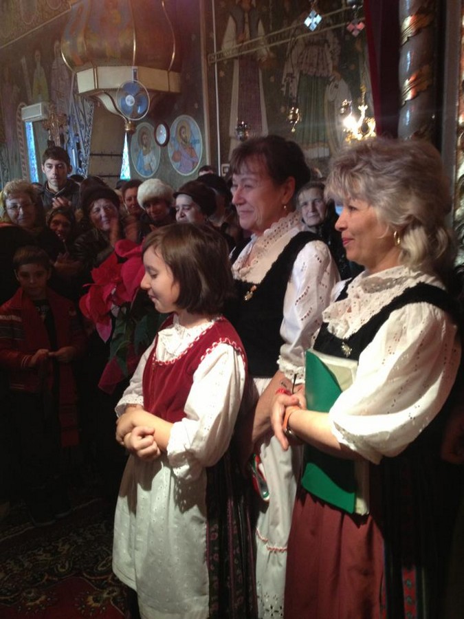 Concert de colinde al Corului ”Edelweiβ”, la Săvineşti