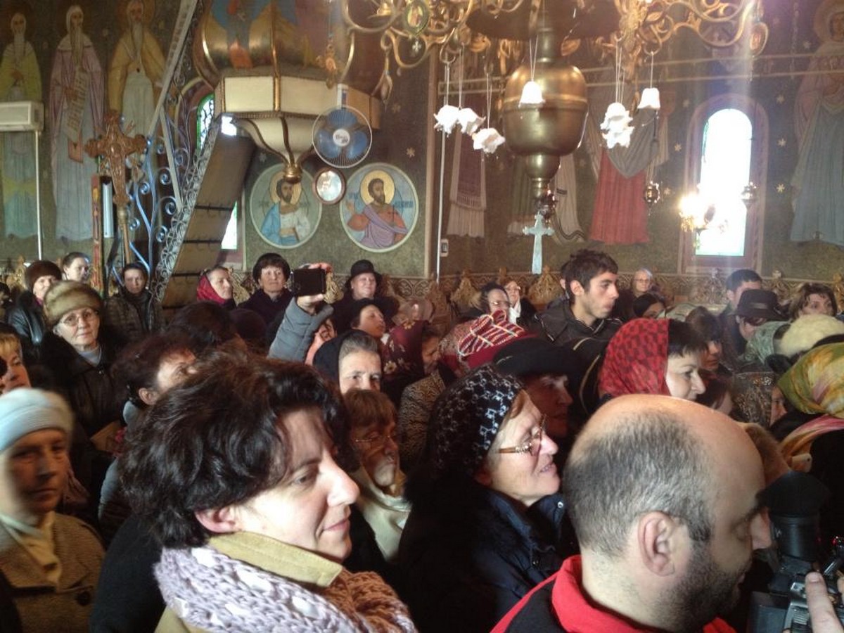 Concert de colinde al Corului ”Edelweiβ”, la Săvineşti