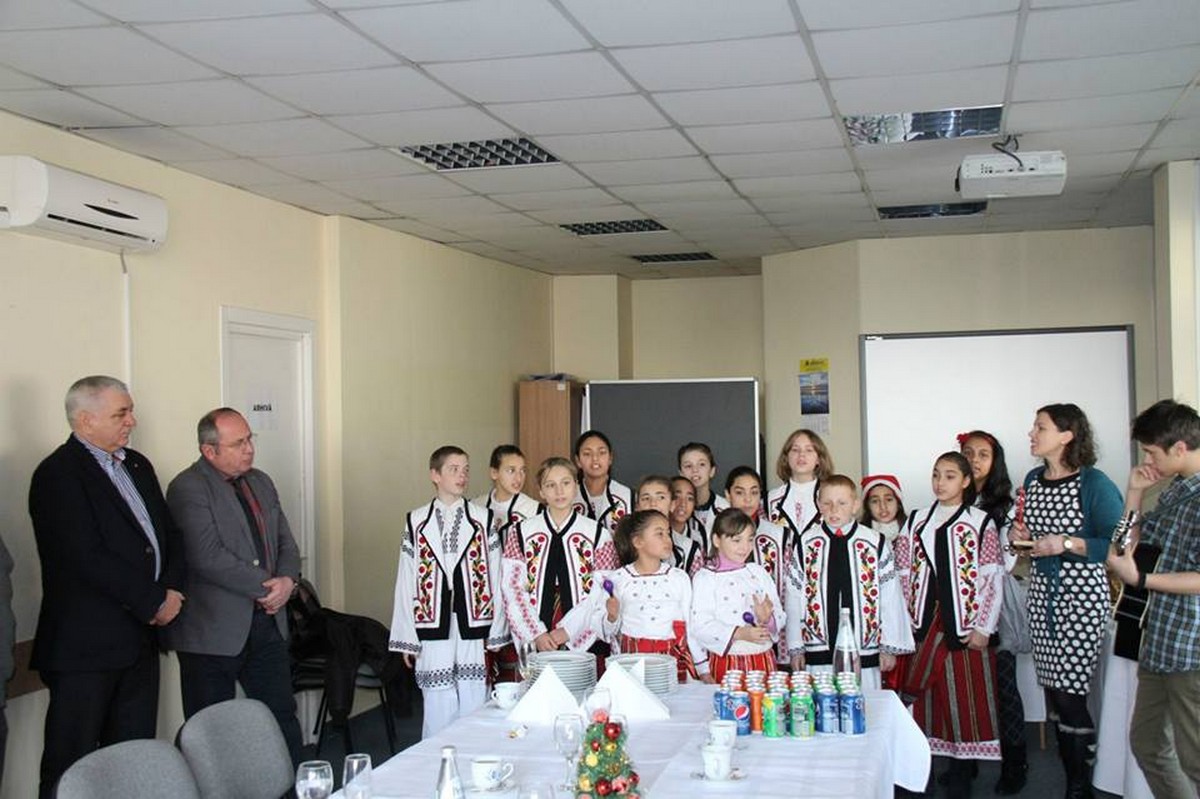 Bucuria de a dărui face lumea mai frumoasă