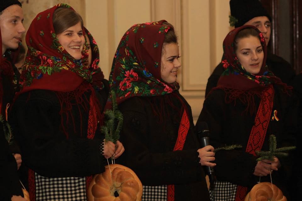 Colindători din Vicovu de Sus - Suceava, în Bucureşti