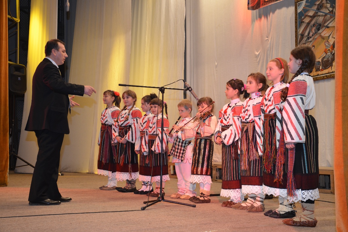 A debutat seria concertelor de colinde organizate de Mitropolia Moldovei şi Bucovinei