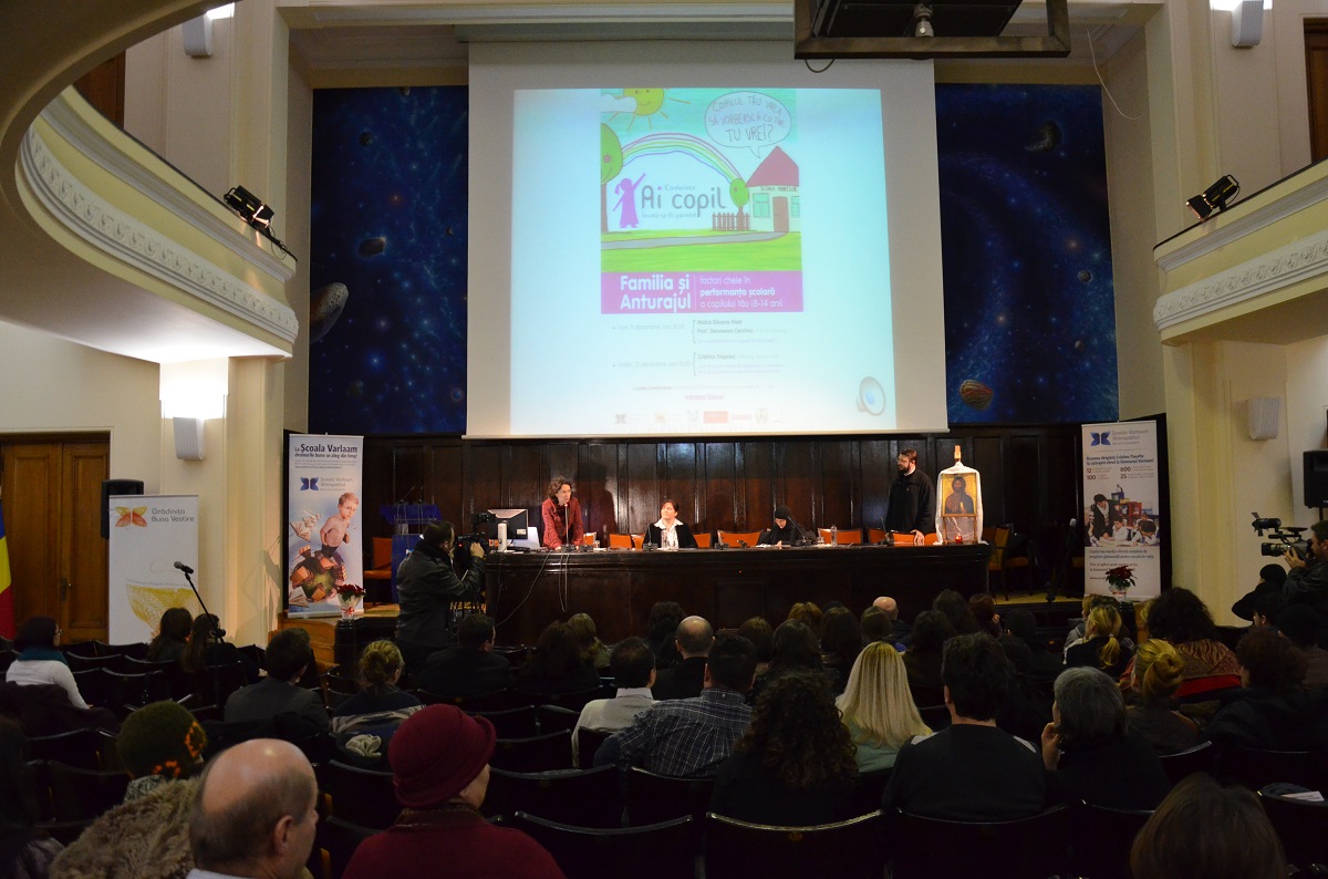 „Ştii cu adevărat cum e copilul tău la şcoală?“