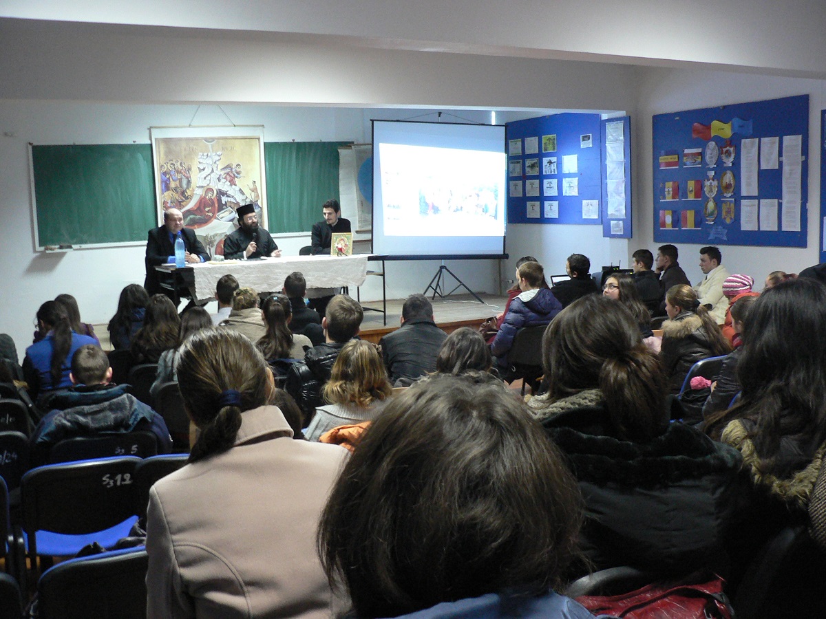 &quot;Nașterea Domnului în colindul tradițional românesc&quot;