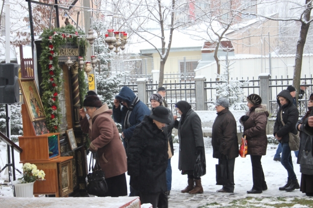 Biserica cu hramul „Sfântul Spiridon” din Galaţi şi-a cinstit ocrotitorul