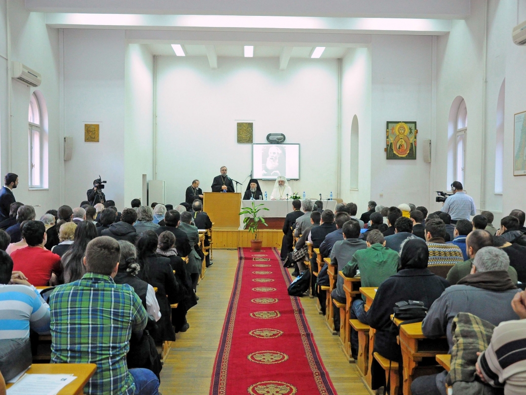 Simpozionul Naţional &quot;Părintele Galeriu – Astăzi&quot;