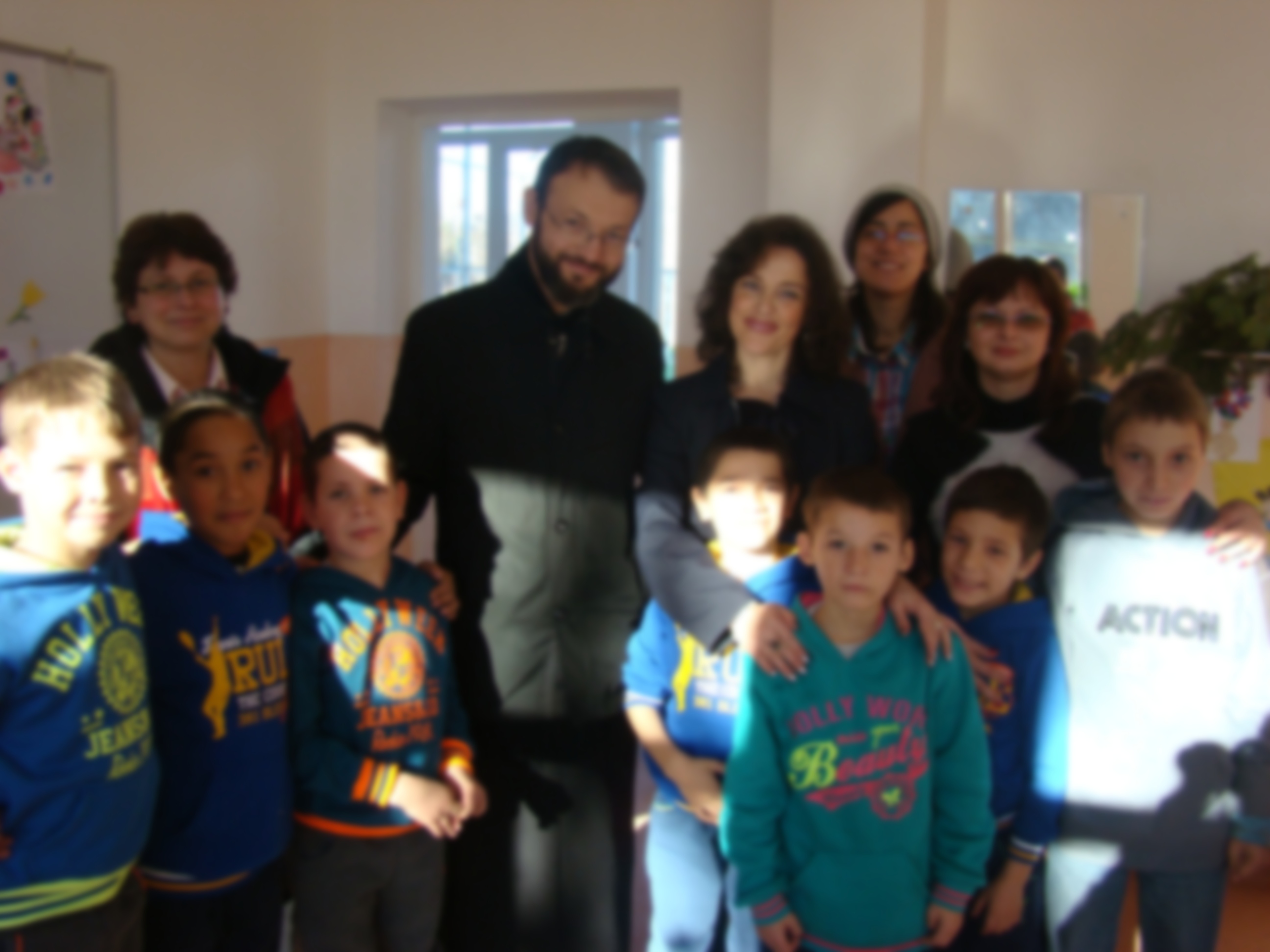 Activitate cultural-filantropică la Centrul &quot;Alexandru Roșca&quot; din Piatra Neamț