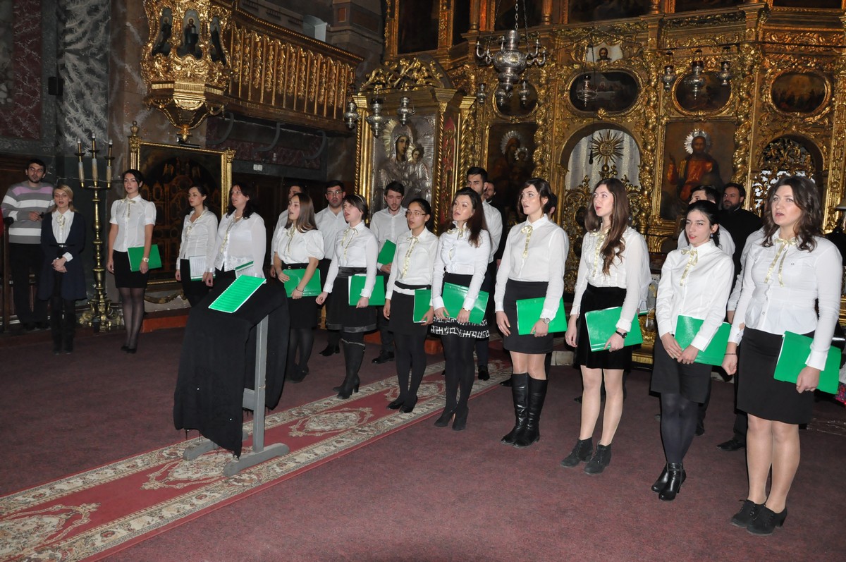 &quot;Colindele mărturisesc adevărul Nașterii Domnului&quot;