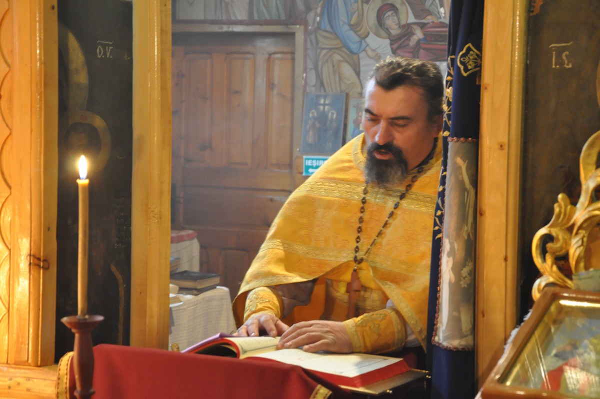 Sărbătoare înălţătoare de Sfântul Nicolae, la Andrieşeni