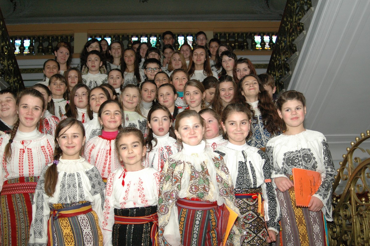 Concerte de colinde ale copiilor din parohia Uda