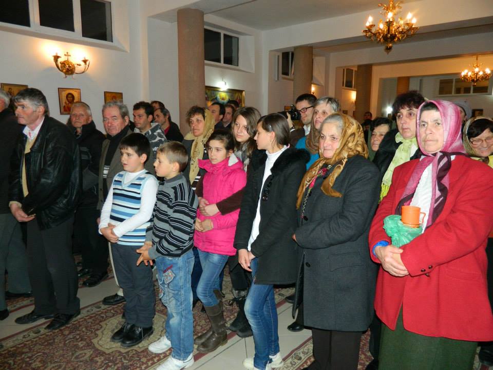 Rugăciune şi colind la Secu-Taşca