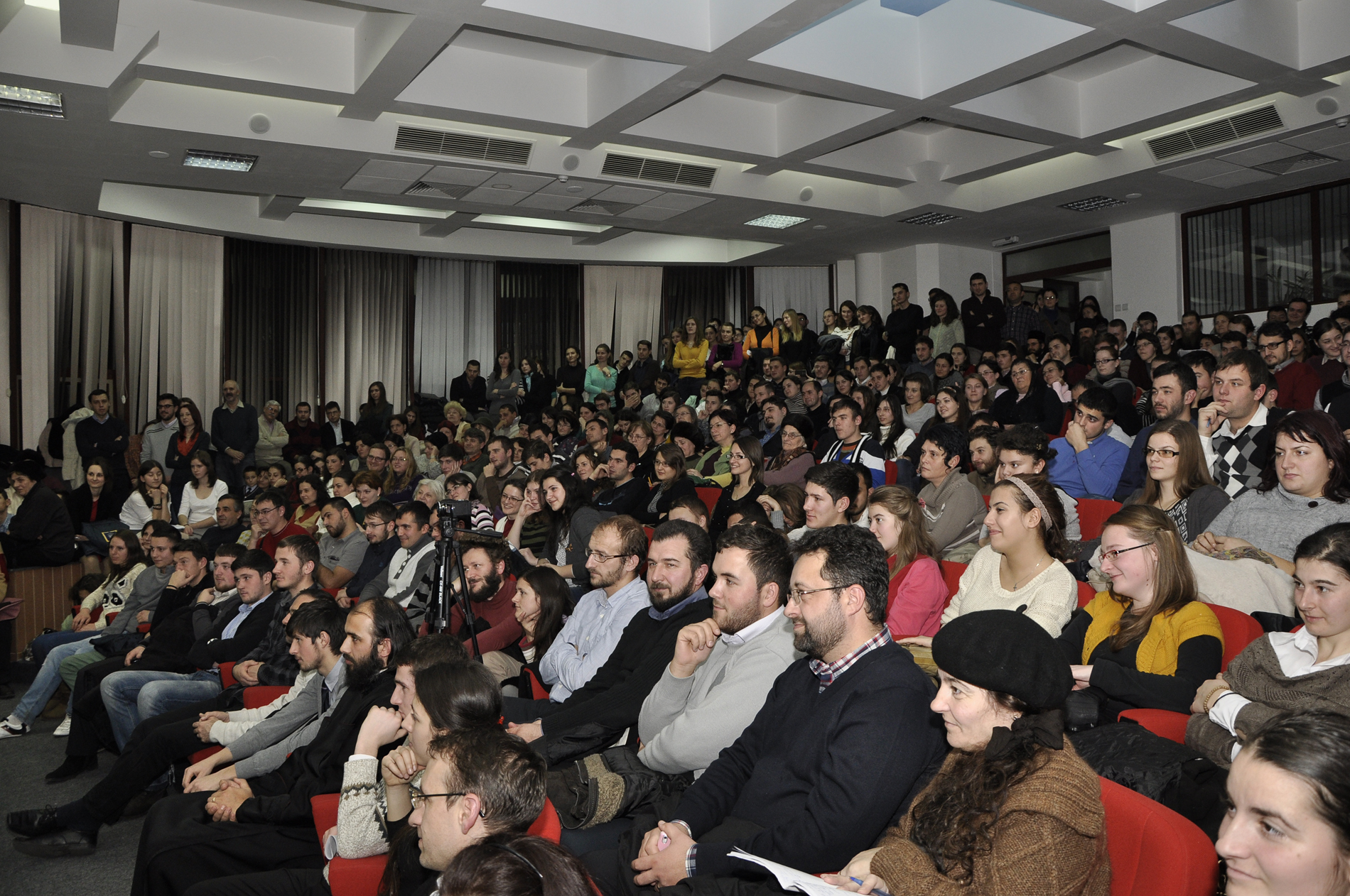 „Dumnezeu i-a făcut pe oameni pentru a fi iubiți și lucrurile pentru a fi folosite, nu invers”