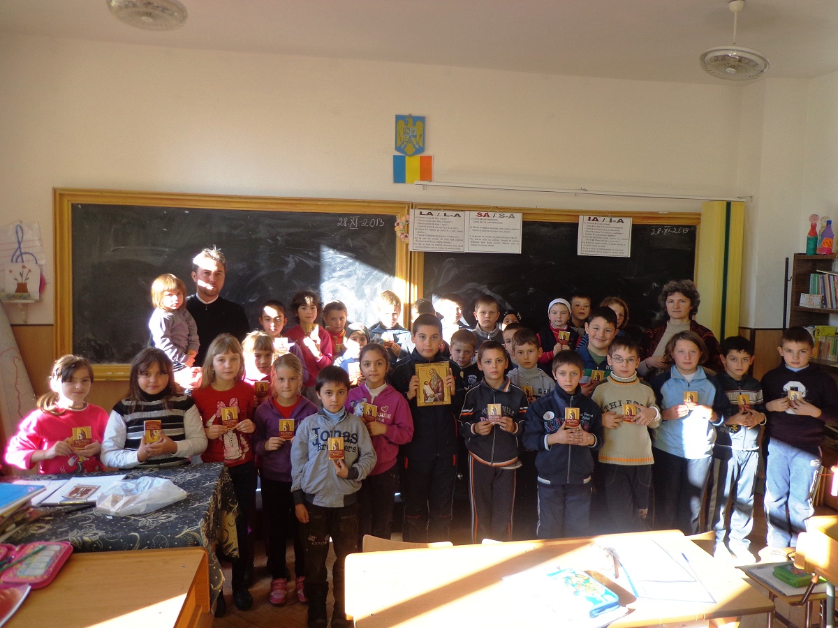 Parteneriat educaţional între Şcoala Gimnazială Nr. 1 - Dumbrava Roşie şi parohia Izvoare