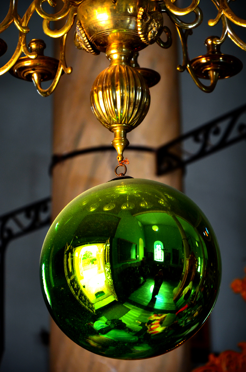 Dumnezeu nu este numai o idee, ci este un Personaj viu, cu care putem intra acum în legătură