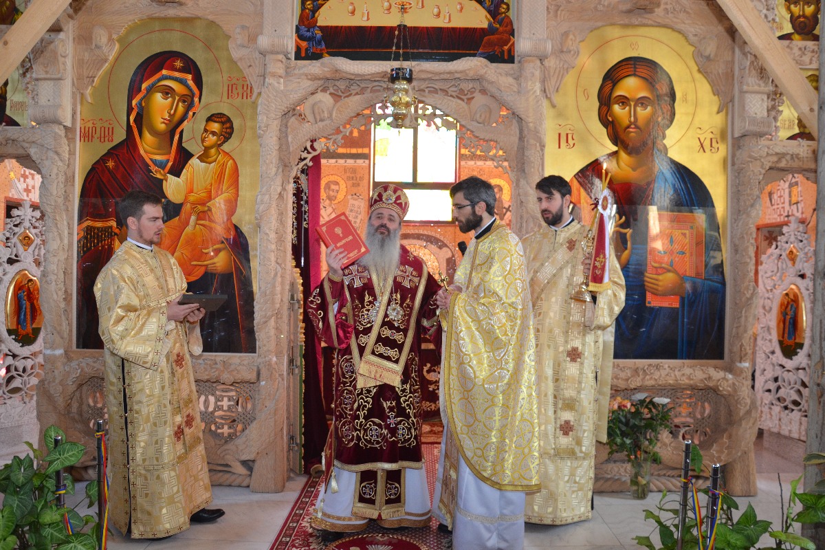 Hirotonie întru preot şi 3 hirotesii, oficiate de IPS Părinte Mitropolit Teofan