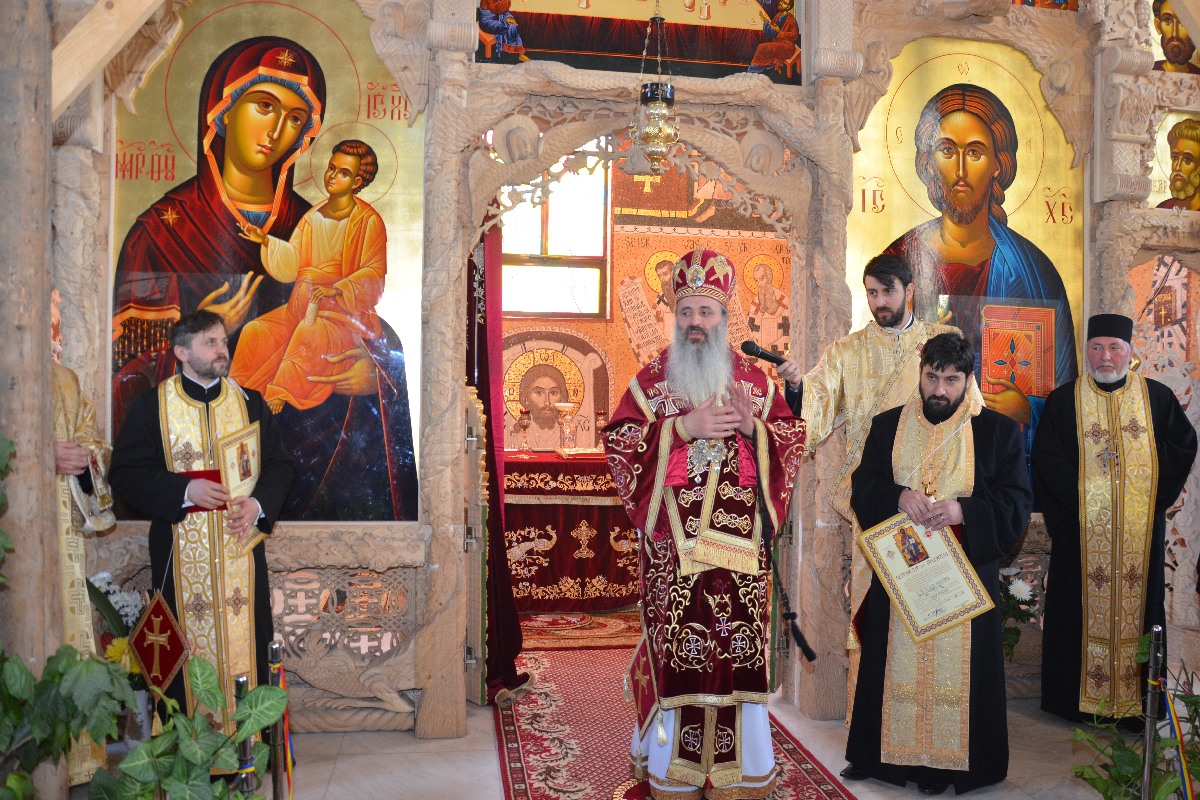 Hirotonie întru preot şi 3 hirotesii, oficiate de IPS Părinte Mitropolit Teofan