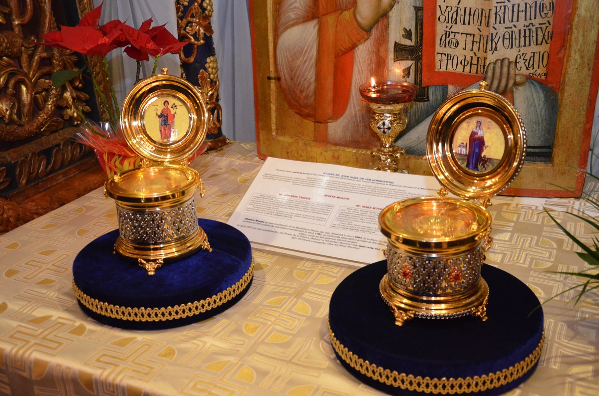 Două hramuri, la Biserica „Sfântul Sava cel Sfinţit“ din Iași