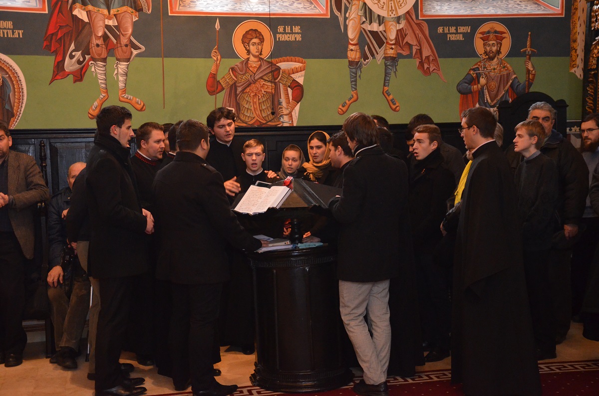 Două hramuri, la Biserica „Sfântul Sava cel Sfinţit“ din Iași