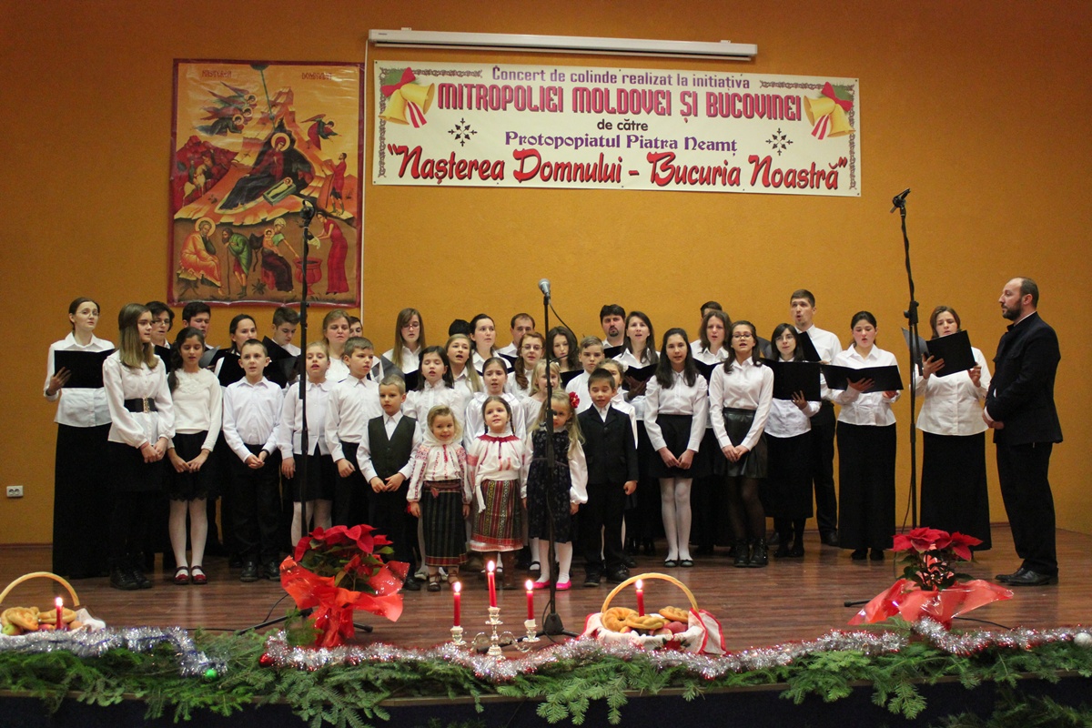 Bucuria Naşterii Domnului, răspândită prin colinde la Piatra-Neamţ