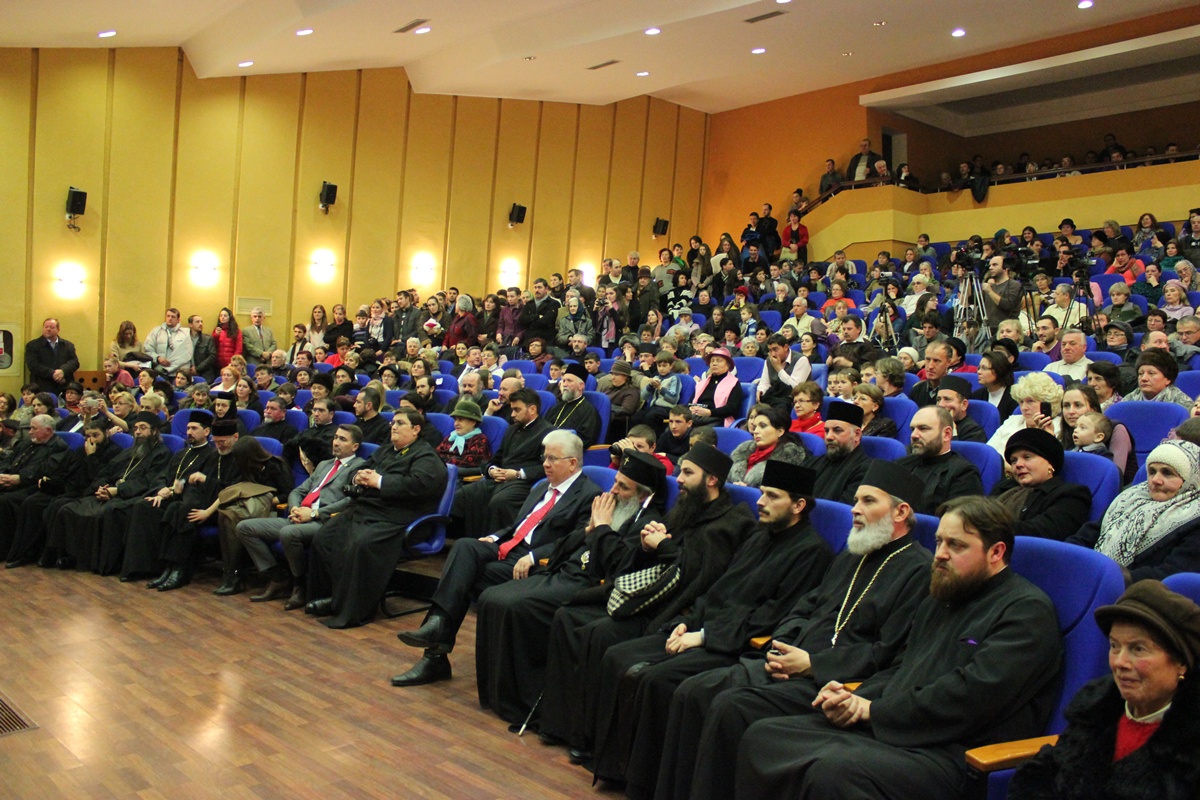 Bucuria Naşterii Domnului, răspândită prin colinde la Piatra-Neamţ