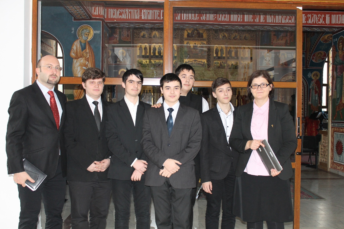 Întâlnire dedicată Sfântului Ierarh Dosoftei, la Seminarul Teologic din Iaşi