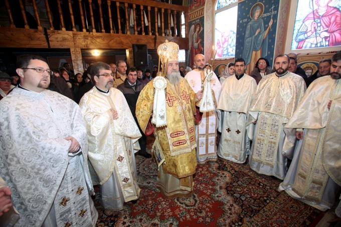 Biserica din Grânari, județul Brasov, a fost sfințită de IPS Laurențiu