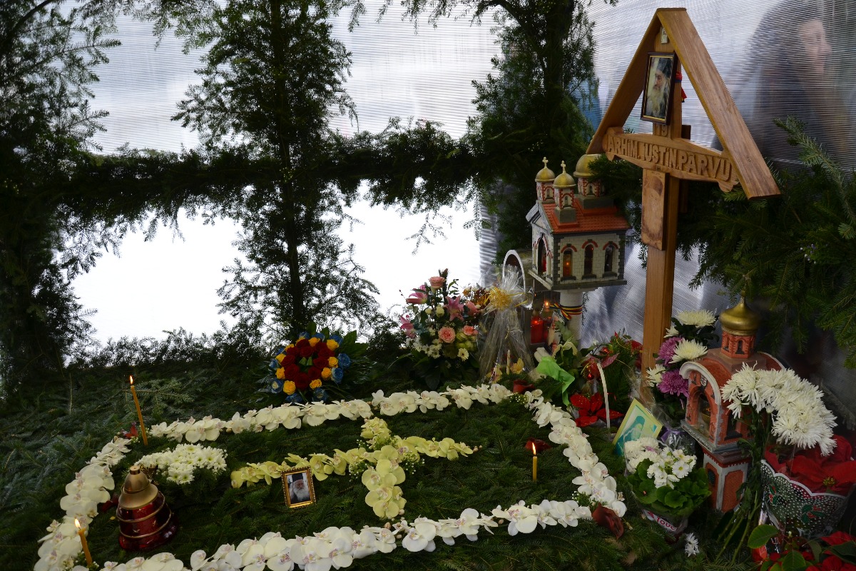 Slujba Parastasului pentru Părintele Justin Pârvu, la 6 luni de la trecerea sa la Domnul