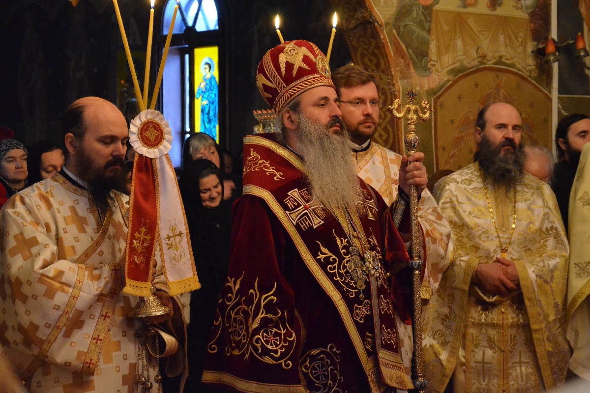 Slujba Parastasului pentru Părintele Justin Pârvu, la 6 luni de la trecerea sa la Domnul