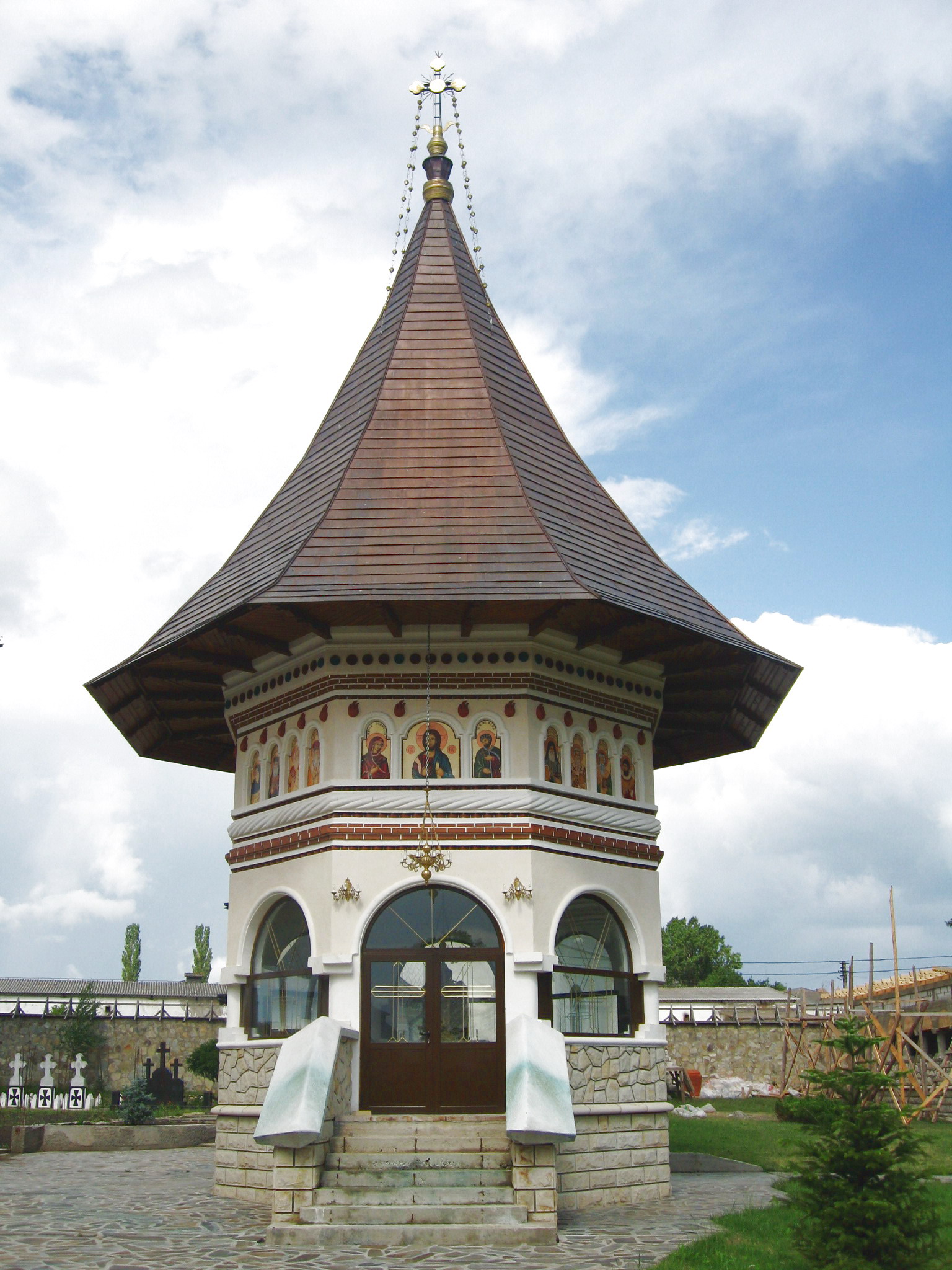 (Audio) Mănăstirea Cămârzani - Scoală, scoală, gazdă bună