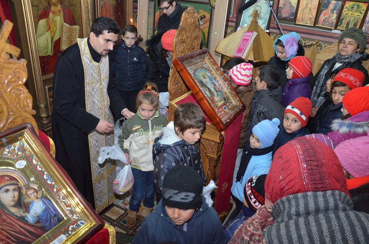 Acţiune misionar-caritativă desfăşurată în parohia Slobozia