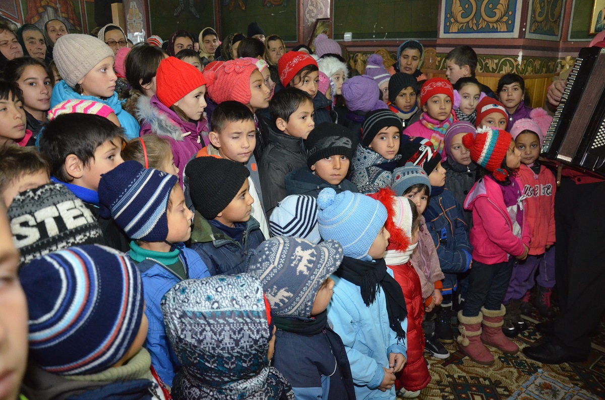 Acţiune misionar-caritativă desfăşurată în parohia Slobozia