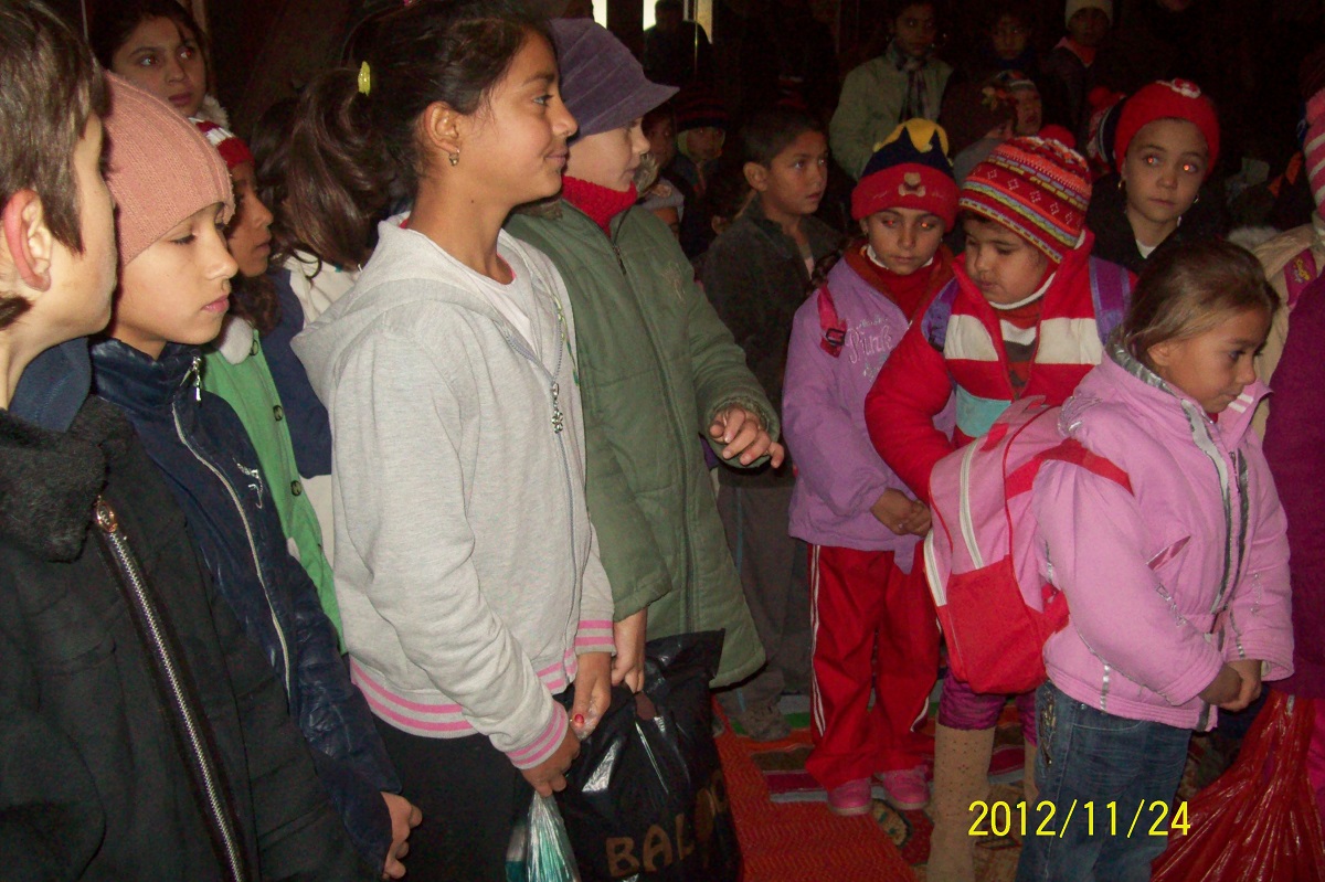 „Milostenia văzută prin ochii copiilor”, în parohia Sfântul Dumitru – Zmeu