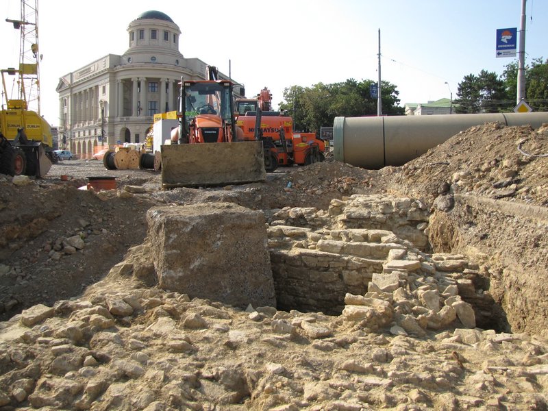 Sfântul Neculai cel sărac ruine
