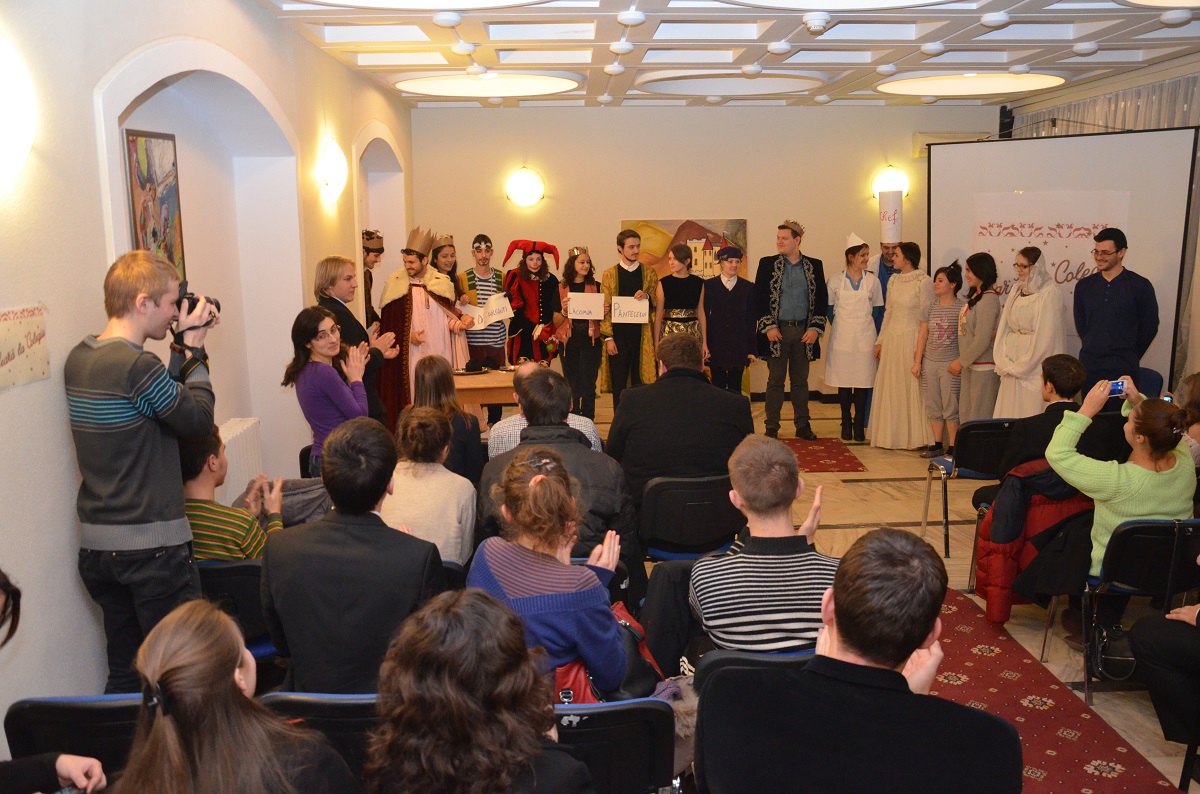 „Seară la Colegiu”, organizată de studenții teologi ieșeni