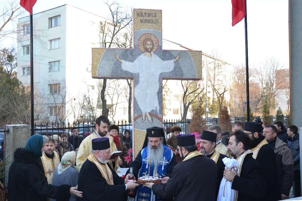 Hirotonie întru preot şi 3 hirotesii, oficiate de IPS Părinte Mitropolit Teofan