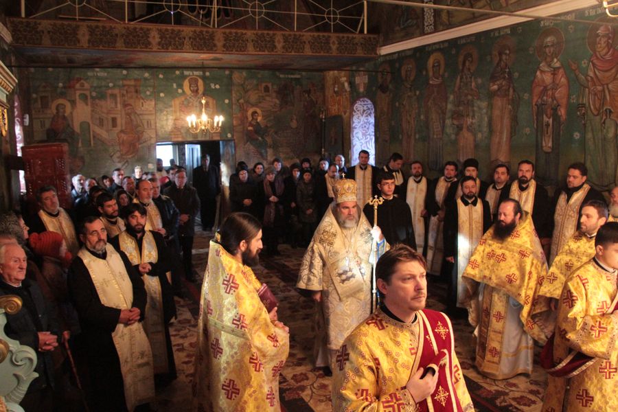 Comuniune de rugăciune la biserica &quot;Sfântul Nicolae” din Stănița