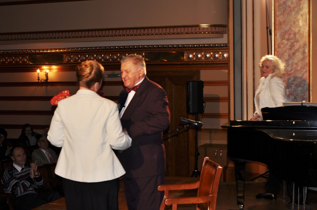 Recital extraordinar al actorului Dorel Vișan la Iași: „Eminescu, între geniu, om și sfânt”