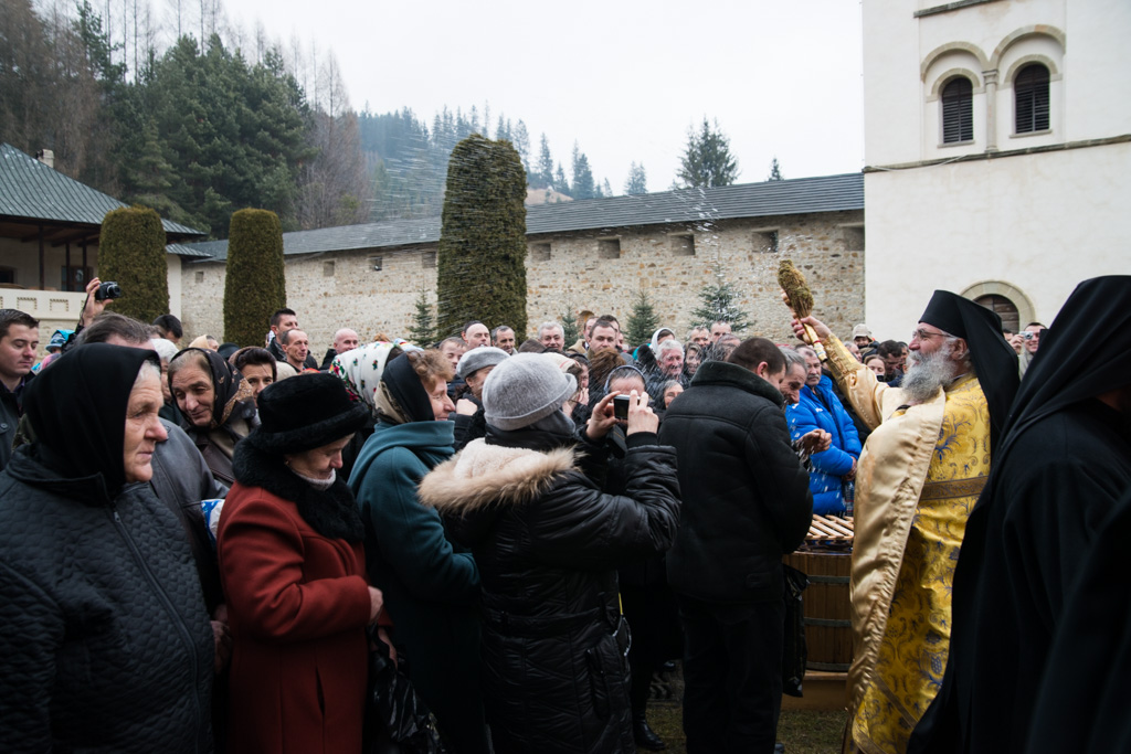 Boboteaza la Mănăstirea Putna