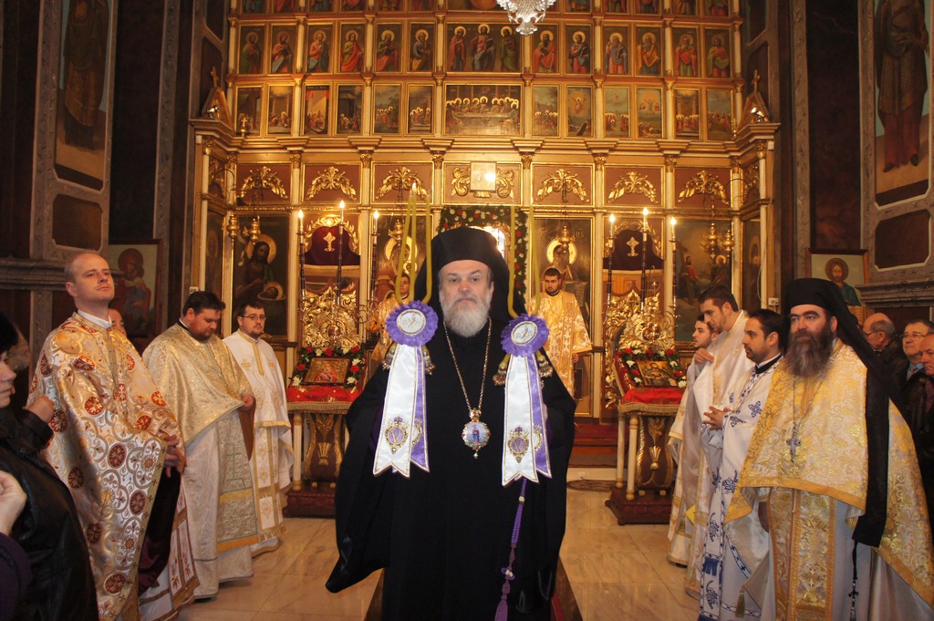 Slujbă de hram la Biserica „Sfântul Ioan Botezătorul” din municipiul Călăraşi