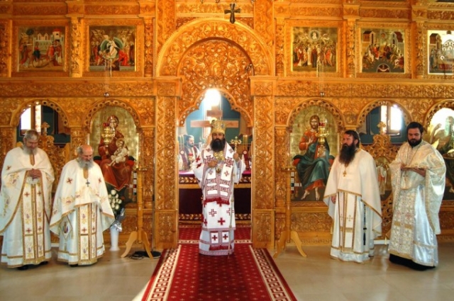 Vizită arhierească la Mănăstirea Timișeni - Șag Vizită arhierească la Mănăstirea Timișeni - Șag
