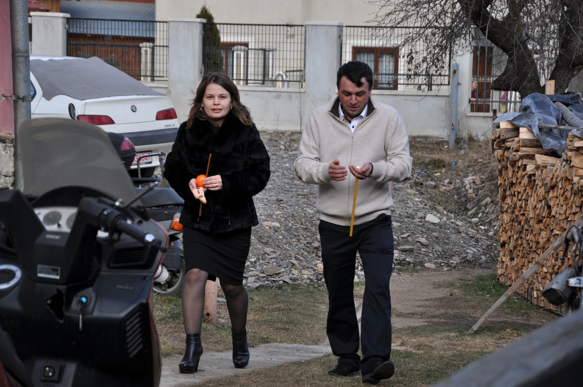 Tradiţii de Bobotează în parohia Sadova