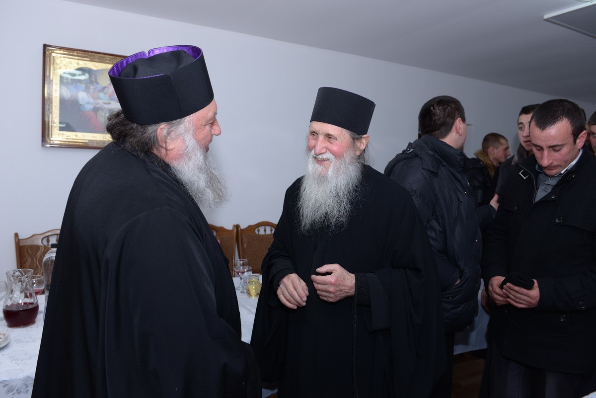 Sfântul Antonie cel Mare, serbat la Mănăstirea Piatra Tăieturii