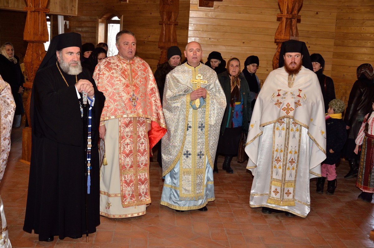 Sfinţirea Apei celei Mari în oraşul Comăneşti