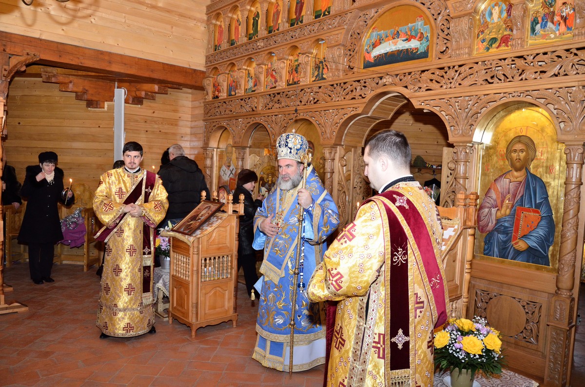 Sfinţirea Apei celei Mari în oraşul Comăneşti