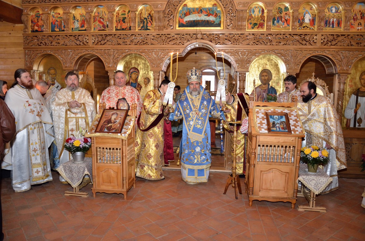 Sfinţirea Apei celei Mari în oraşul Comăneşti