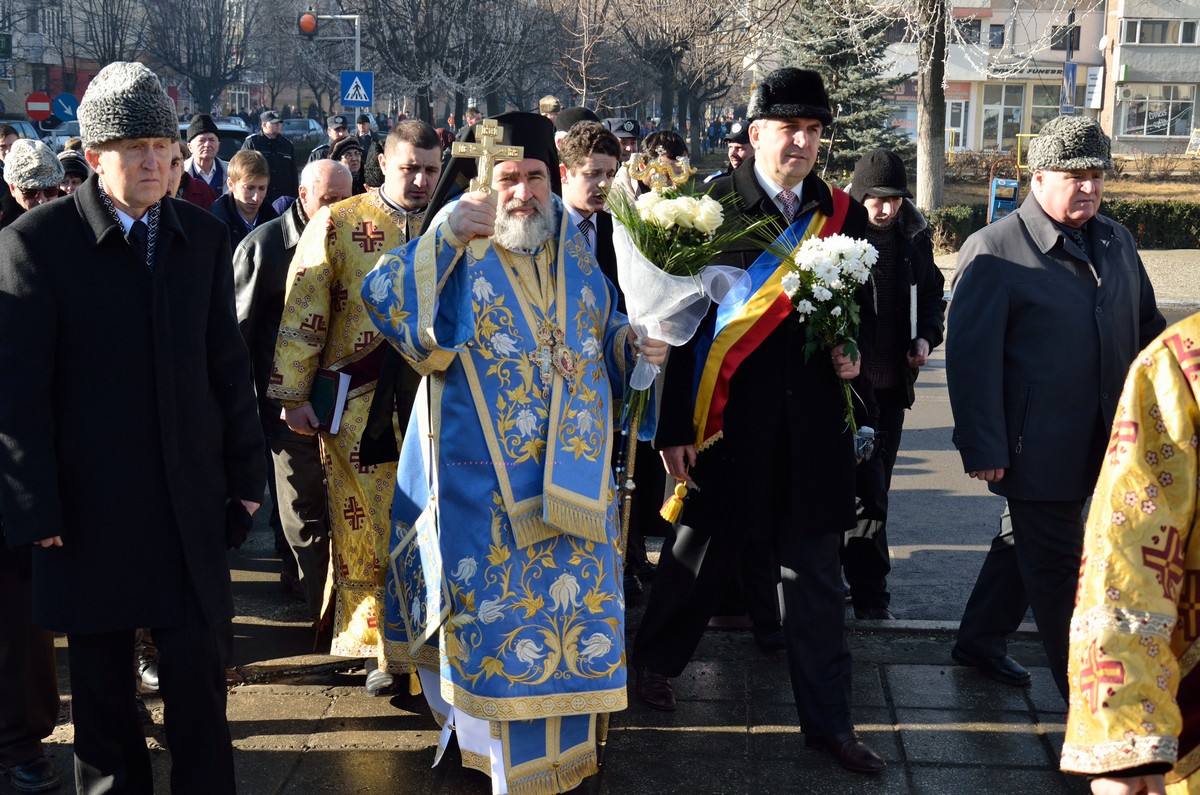 Sfinţirea Apei celei Mari în oraşul Comăneşti
