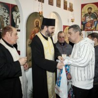 Acţiuni filantropice pentru persoanele private de libertate, la ziua „Cinstirii lanţului Sfântului Apostol Petru”