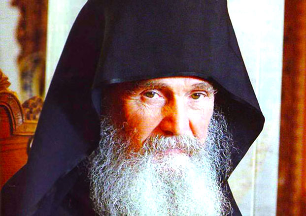 Din gură în gură și din cuget în cuget lucrurile se deformează